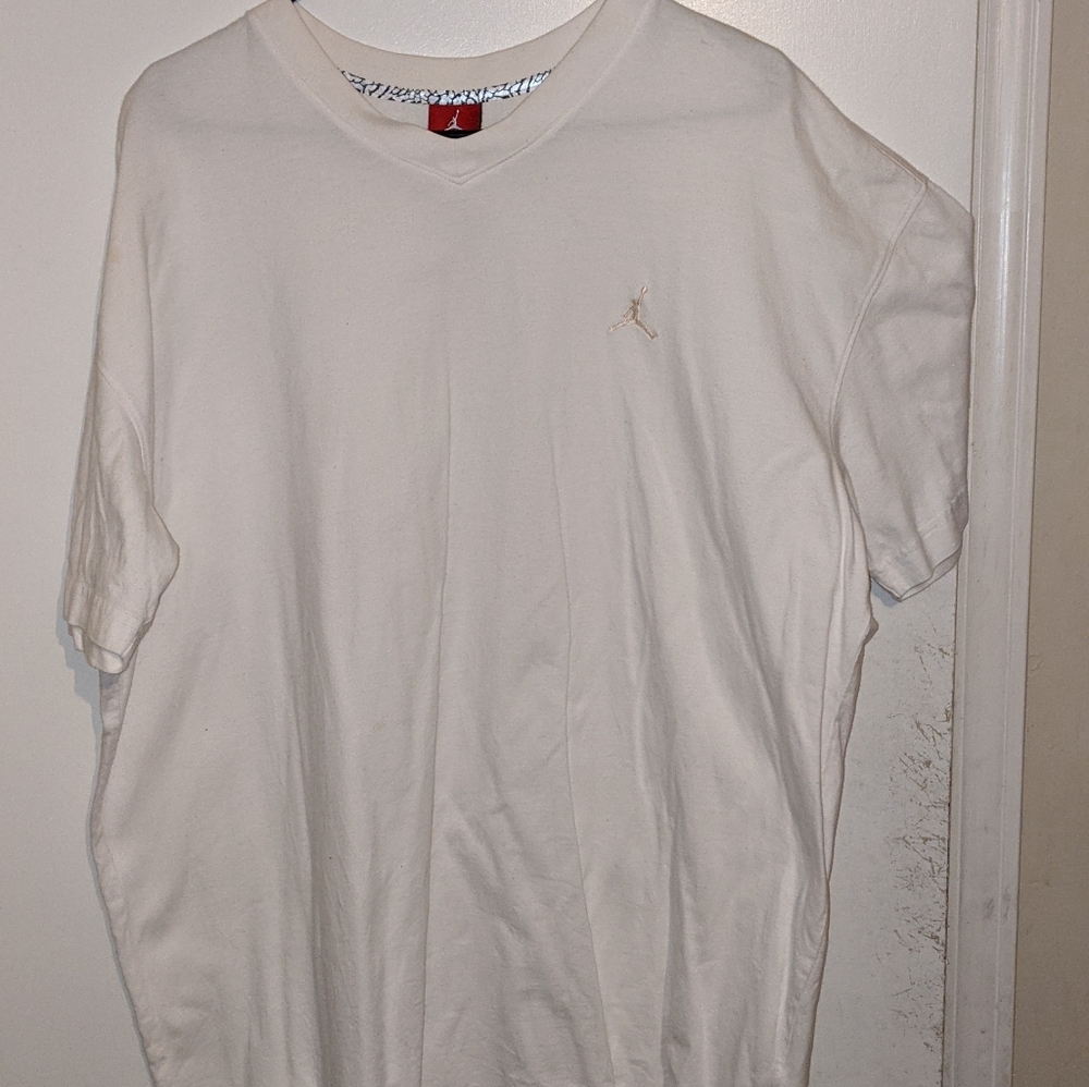 Tee shirt